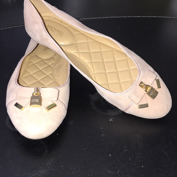 white ankle leather boots